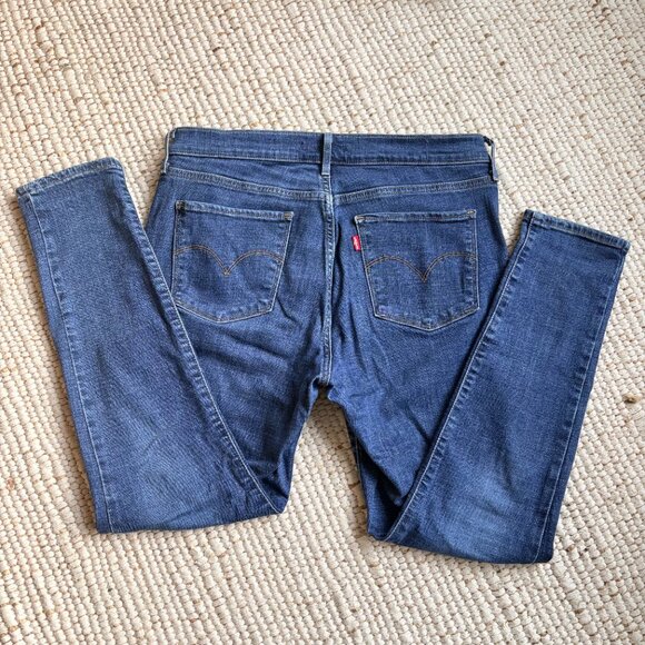 Levi Shaping Skinny Dark Wash Skinny Jeans - Picture 6 of 7